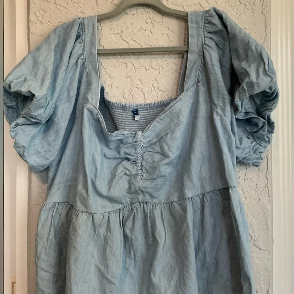 Old Navy Women's Blue Puff Sleeve Top